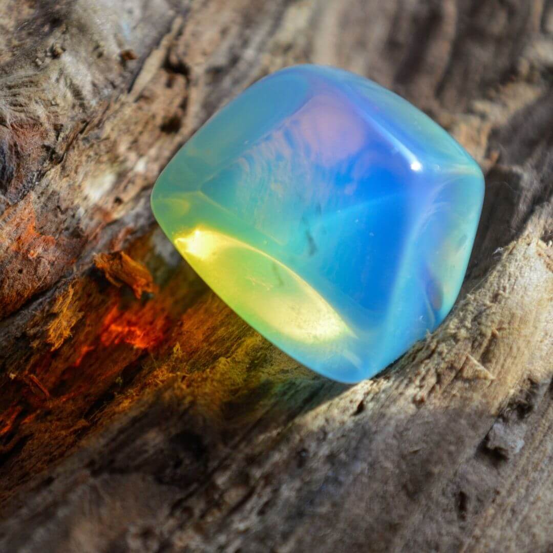 Opal Taşı